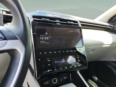 Used 2024 Hyundai Tucson SEL w/ Convenience Package image 10