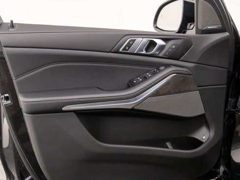 New 2026 BMW X5 xDrive50e w/ M Sport Package image 14