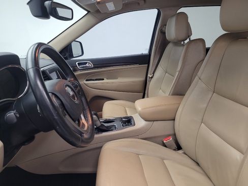 Used 2018 Jeep Grand Cherokee Limited AWD/4WD image 17