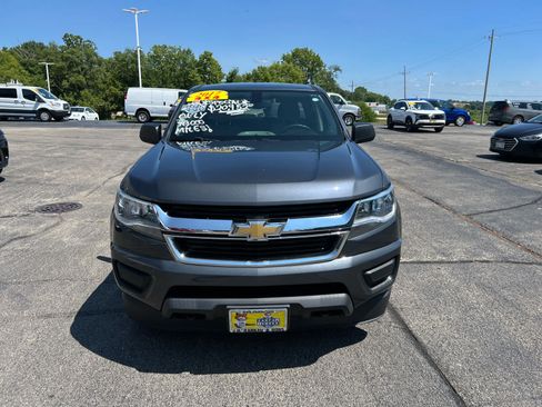 Used 2017 Chevrolet Colorado W/T w/ WT Convenience Package AWD/4WD image 8
