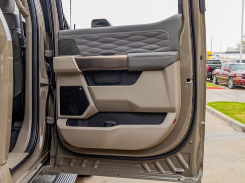 Used 2026 Ford F450 Platinum w/ Platinum Plus Package image 40