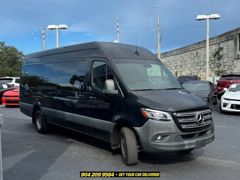 Used 2020 Mercedes-Benz Sprinter 3500 image 8
