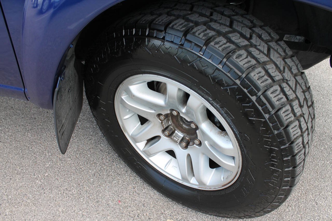 Used 2006 Toyota Tundra SR5 w/ All Weather Guard Pkg RWD image 12