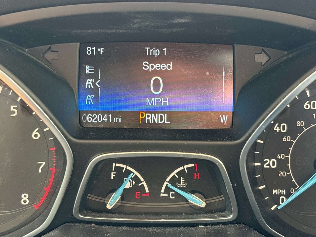 Used 2017 Ford Focus SE FWD image 22