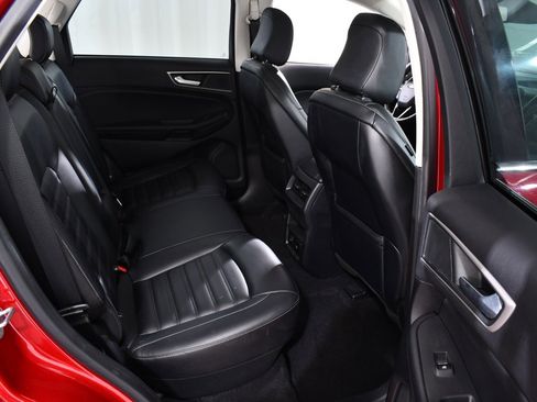 Used 2022 Ford Edge SEL w/ Convenience Package image 19