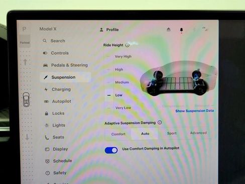 Used 2022 Tesla Model X Plaid image 18