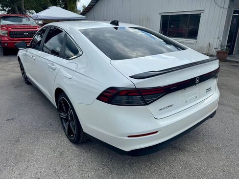Used 2023 Honda Accord Sport image 12