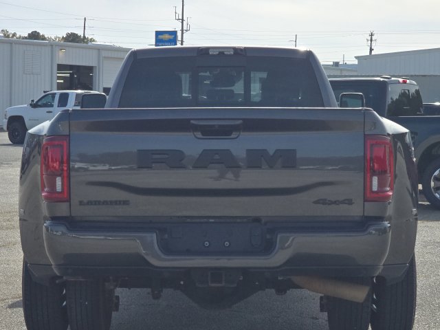 Used 2025 RAM 3500 Laramie w/ Night Edition AWD/4WD image 4