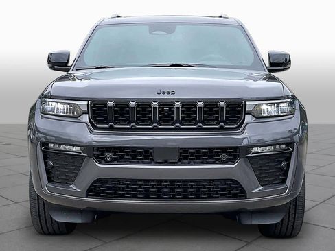 New 2026 Jeep Grand Cherokee L Limited AWD/4WD image 3