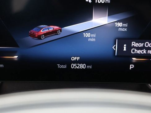 Used 2024 BMW i7 eDrive50 image 15