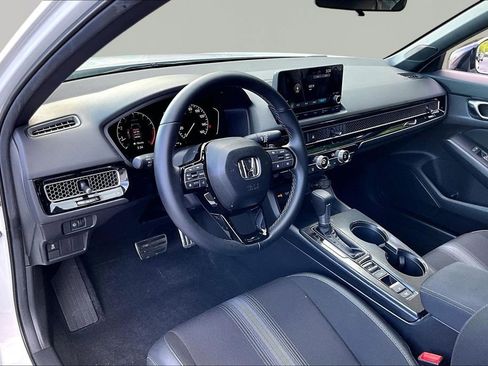 Used 2025 Honda Civic Sport image 14