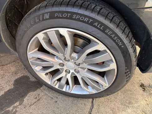 Used 2015 Land Rover Range Rover Sport Supercharged AWD/4WD image 36