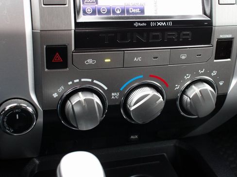 Used 2015 Toyota Tundra SR5 w/ TRD Off Road Package image 29