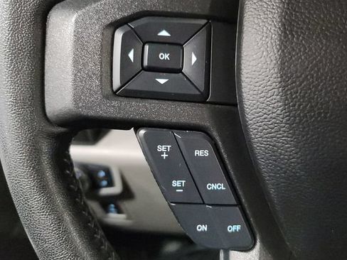 Used 2019 Ford F150 XLT w/ Equipment Group 302A Luxury AWD/4WD image 26
