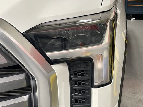 Used 2024 Toyota Tundra Limited image 6