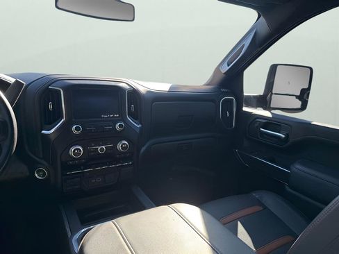 Used 2023 GMC Sierra 2500 AT4 w/ Gooseneck/5TH Wheel Package image 24