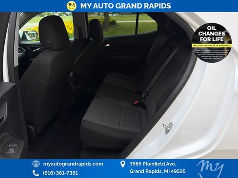 Used 2024 Chevrolet Equinox LT AWD/4WD image 28