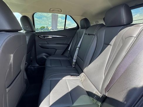 Used 2023 Buick Envision Essence FWD image 14