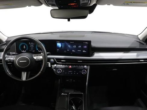 Used 2026 Hyundai Sonata SEL FWD image 12