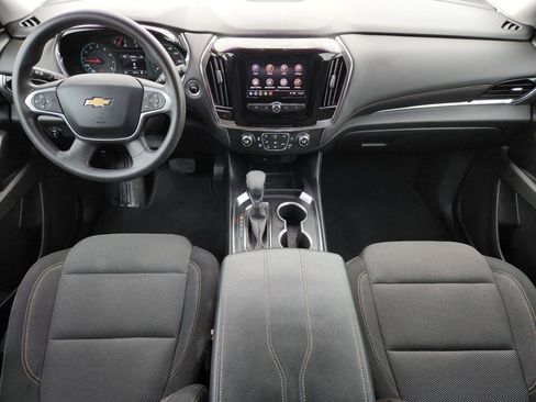 Used 2021 Chevrolet Traverse LS image 30