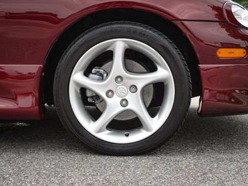 Used 2003 MAZDA MX-5 Miata LS RWD image 13