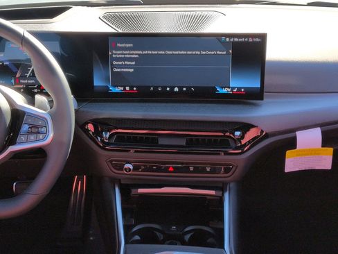 New 2026 BMW 330i Sedan w/ M Sport Package image 30