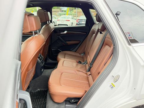 Used 2018 Audi Q5 2.0T Premium Plus AWD/4WD image 33