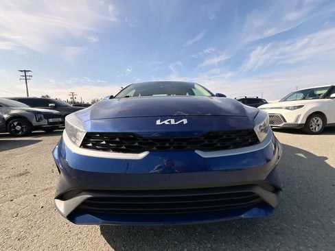 Used 2023 Kia Forte LXS FWD image 29