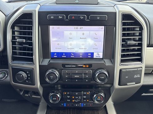 Used 2020 Ford F350 Lariat w/ Lariat Ultimate Package image 20