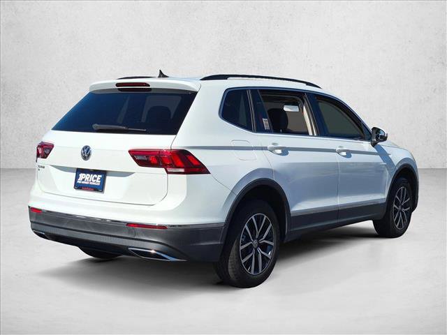 Used 2020 Volkswagen Tiguan SE w/ Panoramic Sunroof Package FWD image 5
