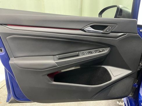 Certified 2024 Volkswagen Golf R 2.0T image 10