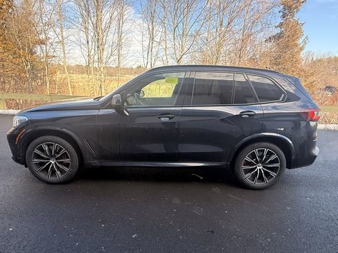 Used 2023 BMW X5 M50i w/ Executive Package image 5