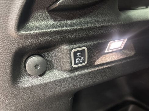 Certified 2021 Jeep Grand Cherokee L Laredo image 26