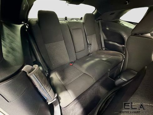 Used 2018 Dodge Challenger R/T RWD image 27