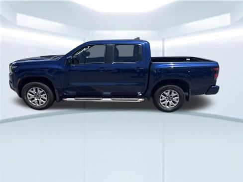 Used 2022 Nissan Frontier SV w/ Technology Package RWD image 10