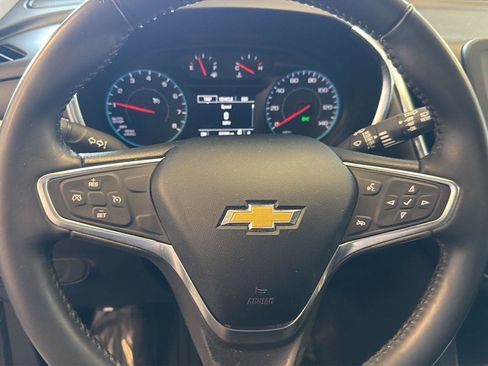 Used 2018 Chevrolet Equinox LT AWD/4WD image 14