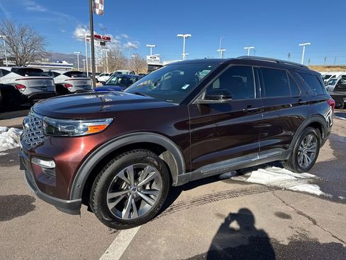 Used 2020 Ford Explorer Platinum image 24