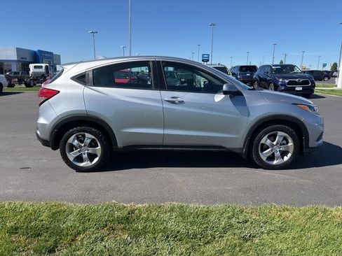 Certified 2022 Honda HR-V LX image 7