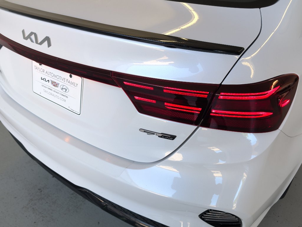 Certified 2023 Kia Forte GT-Line FWD image 11