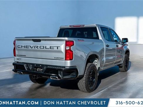 Used 2021 Chevrolet Silverado 1500 Custom Trail Boss w/ LPO, Dark Essentials Package image 31