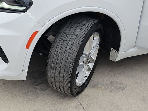 Used 2022 Dodge Durango GT image 36