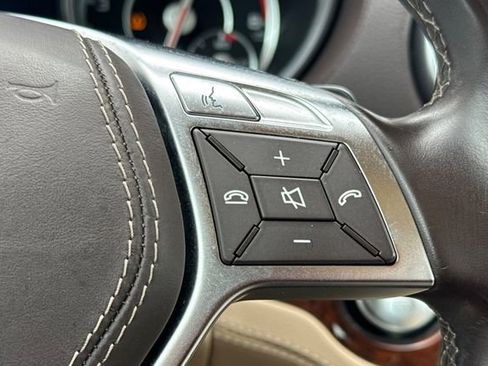 Used 2015 Mercedes-Benz SL 63 AMG image 38