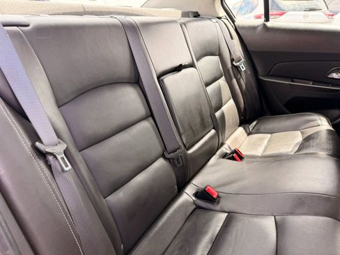 Used 2015 Chevrolet Cruze LT FWD image 29