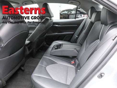 Used 2023 Toyota Camry SE FWD image 21