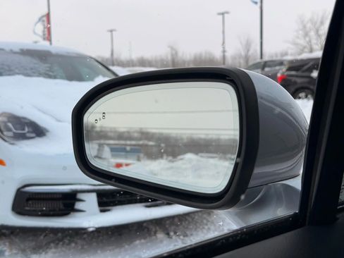 Used 2020 Ford Fusion Energi Titanium image 46