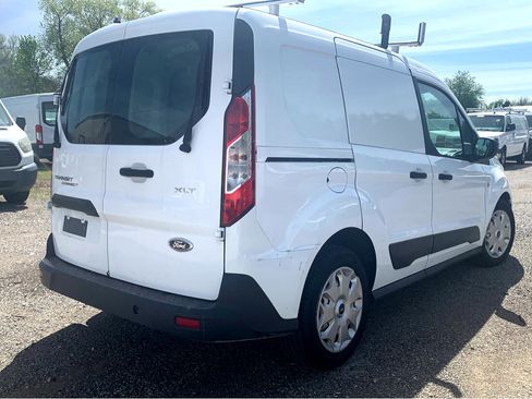 Used 2014 Ford Transit Connect XLT image 3