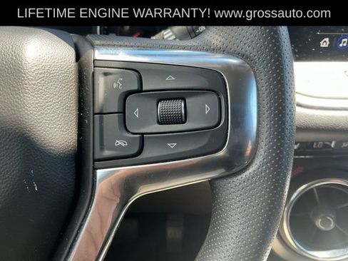 Used 2025 Chevrolet Blazer LT AWD/4WD image 15
