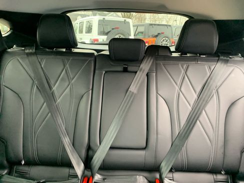 Used 2021 Ford Mustang Mach-E Select image 26