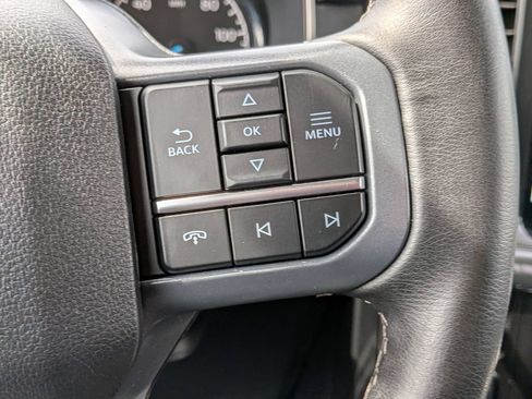 Used 2023 Ford F150 4x4 SuperCrew image 13