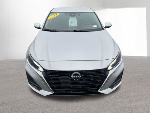 Used 2023 Nissan Altima 2.5 SV image 6